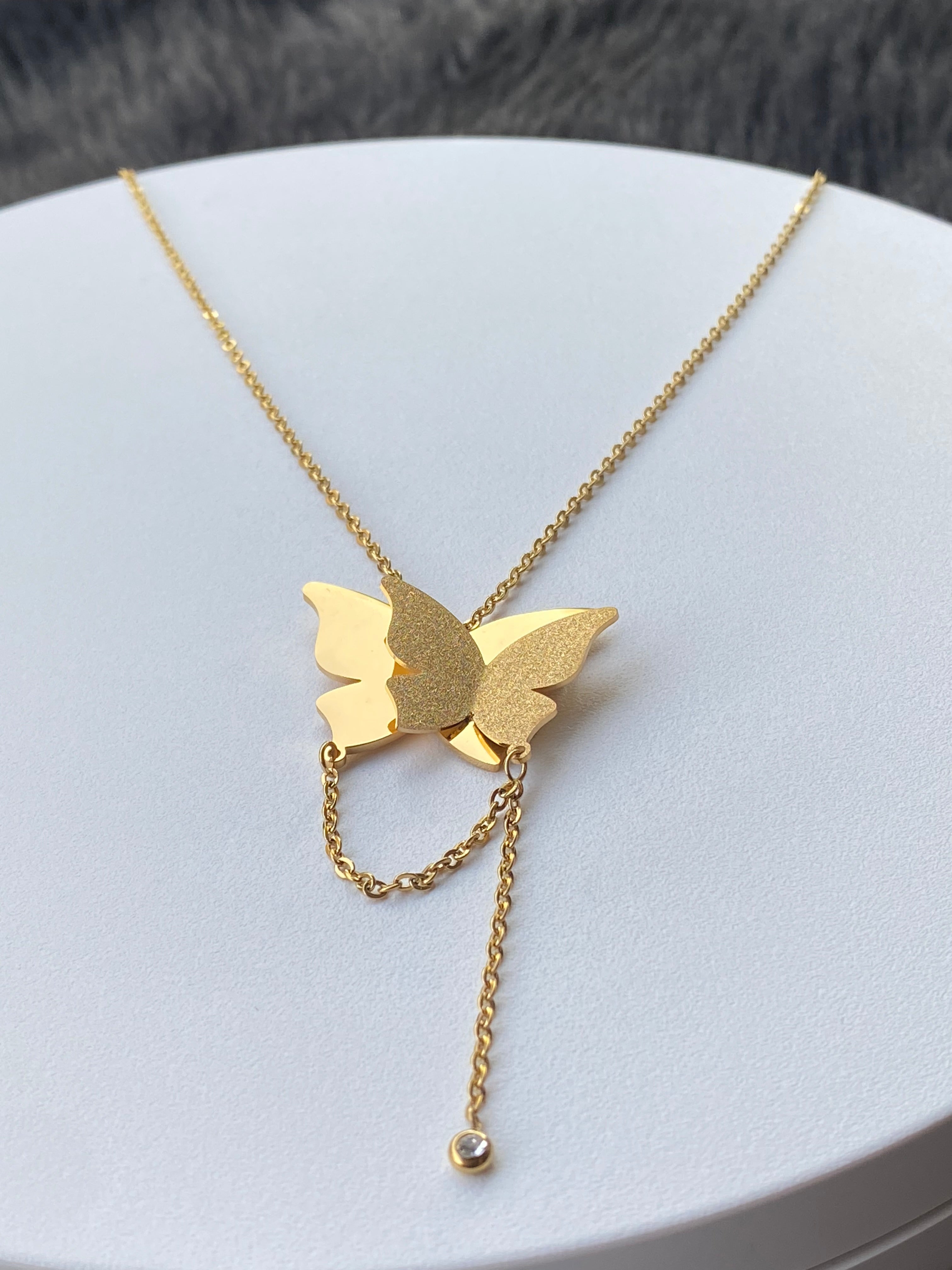 Frosted Butterfly 2011 18k Gold Plated Stainless Steel Jewelry